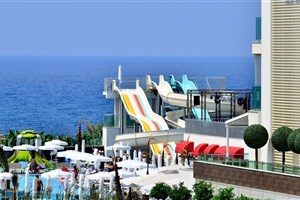 hotel White City Resort & Spa