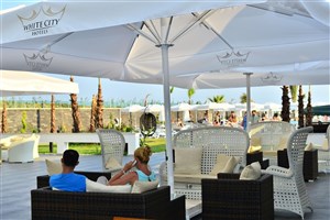 hotel White City Resort & Spa