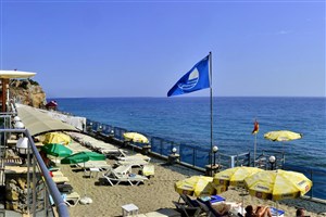 hotel White City Beach 16+