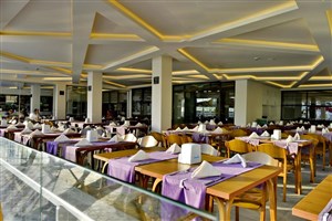 hotel White City Beach 16+