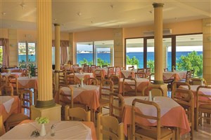 hotelový komplex Ilyssion Beach Resort