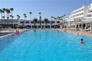 hotelový komplex Dome Beach