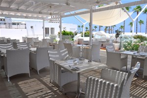 hotel Vrissiana Beach