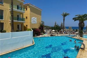 hotelový komplex Malama Beach Holiday Village
