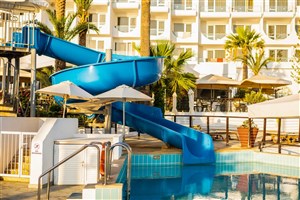 hotelový komplex Golden Coast Beach