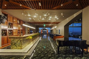 hotelový komplex St. Raphael Resort