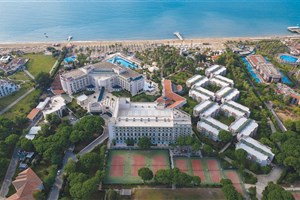 hotelový komplex Adora Resort