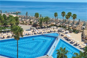hotelový komplex Adora Resort
