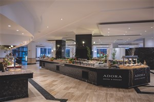 hotelový komplex Adora Resort