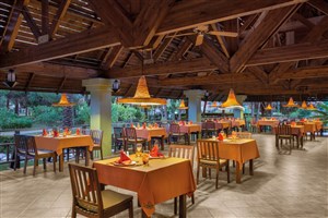 hotelový komplex IC Green Palace