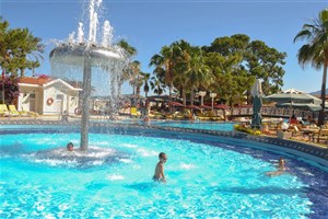 hotelový komplex Club Boran Mare Beach