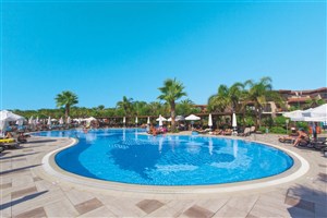hotelový komplex Club Calimera Serra Palace