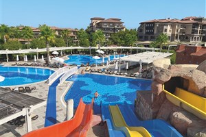 hotelový komplex Club Calimera Serra Palace