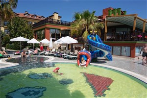 hotelový komplex Alba Resort