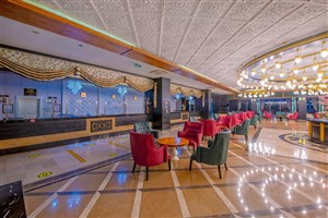 hotelový komplex Lake River Side Hotel & Spa