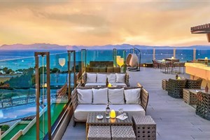 hotelový komplex Kipriotis Panorama Hotel & Suite