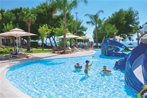 hotelový komplex Portes Beach