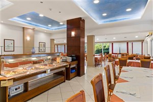 hotel Stefania Beach Hotel