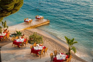 Dalmacija Places Hotel