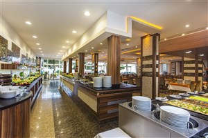 hotel Kleopatra Ada Beach