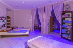hotel Kleopatra Ada Beach